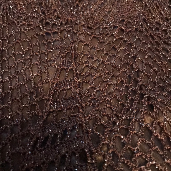 Top - Picture 2 of 3